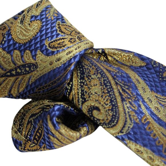 STRAUSS Men's Tie 2.75" Wide, 100% Silk - Gold, Med Blue & Navy Blue Paisley - Picture 1 of 5